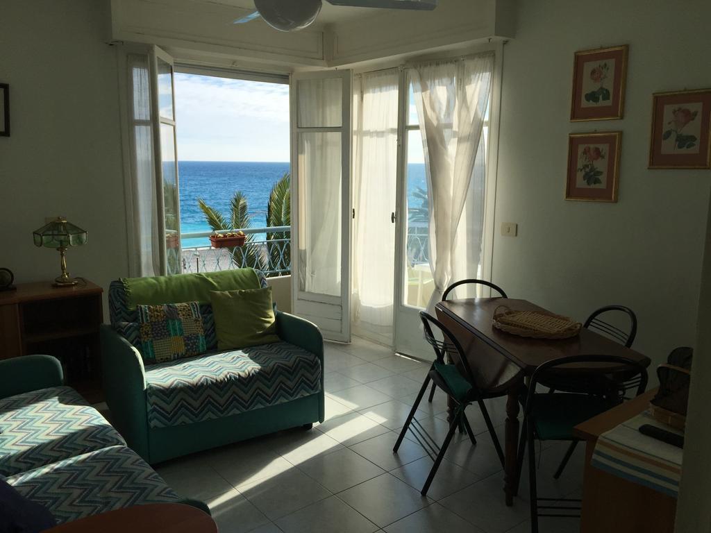 Appartement Palais Henri IV Ница Стая снимка